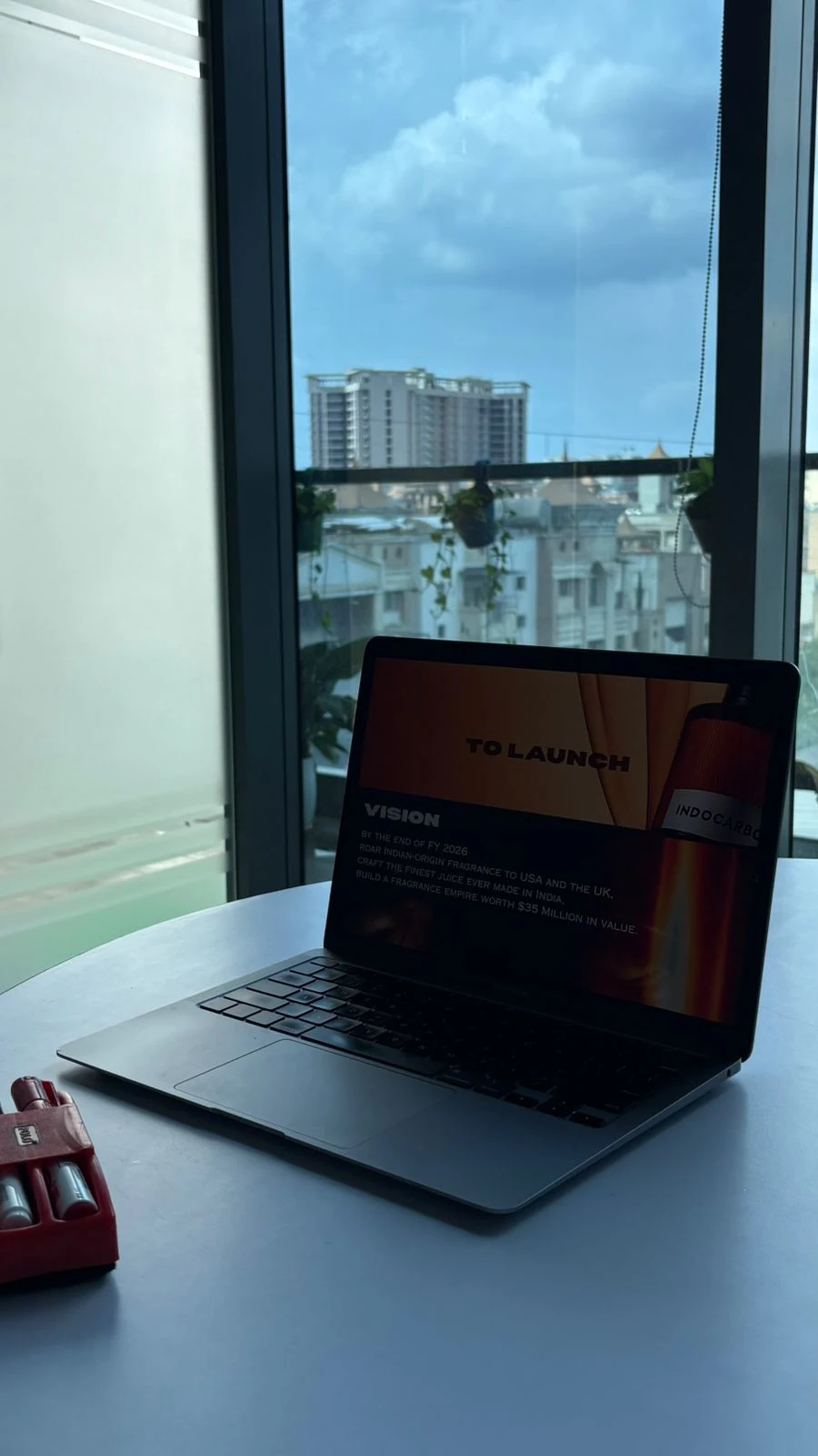 Flexible hot desk workspace solutions in Pune